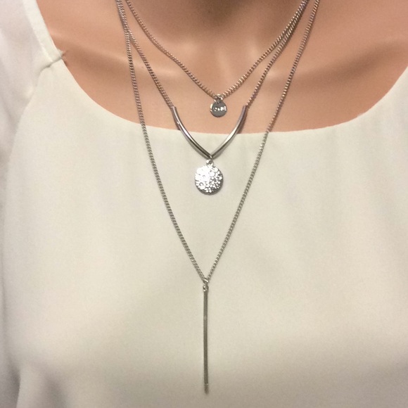 🔵 Three Layer Charm Necklace 🔵 - Picture 5 of 8